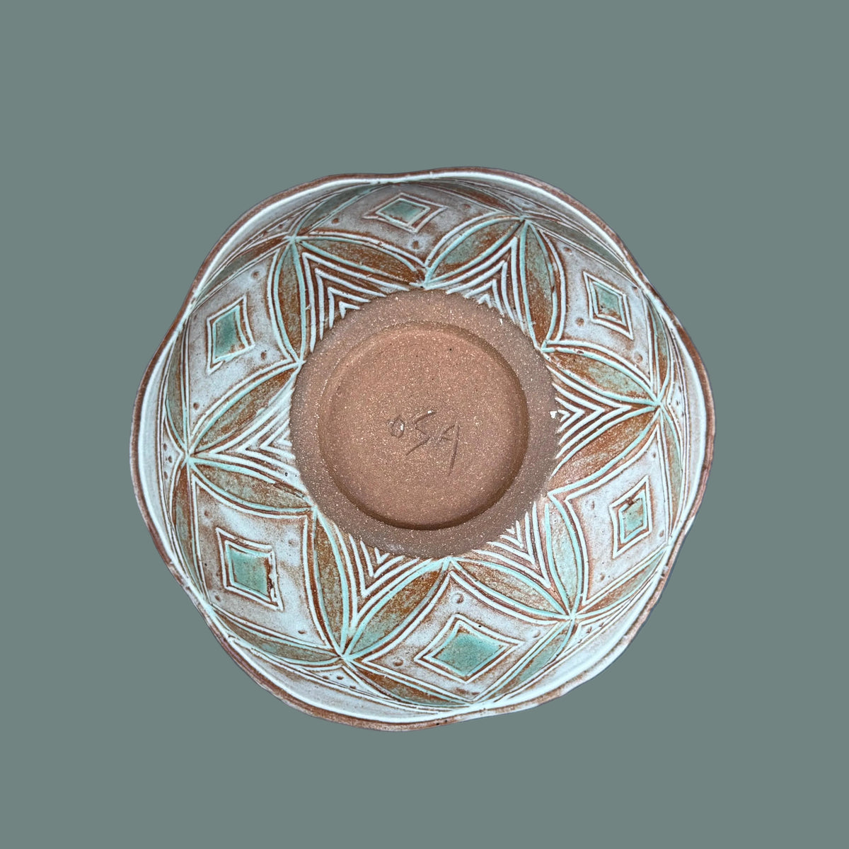 Small Wavy Rim Bowl