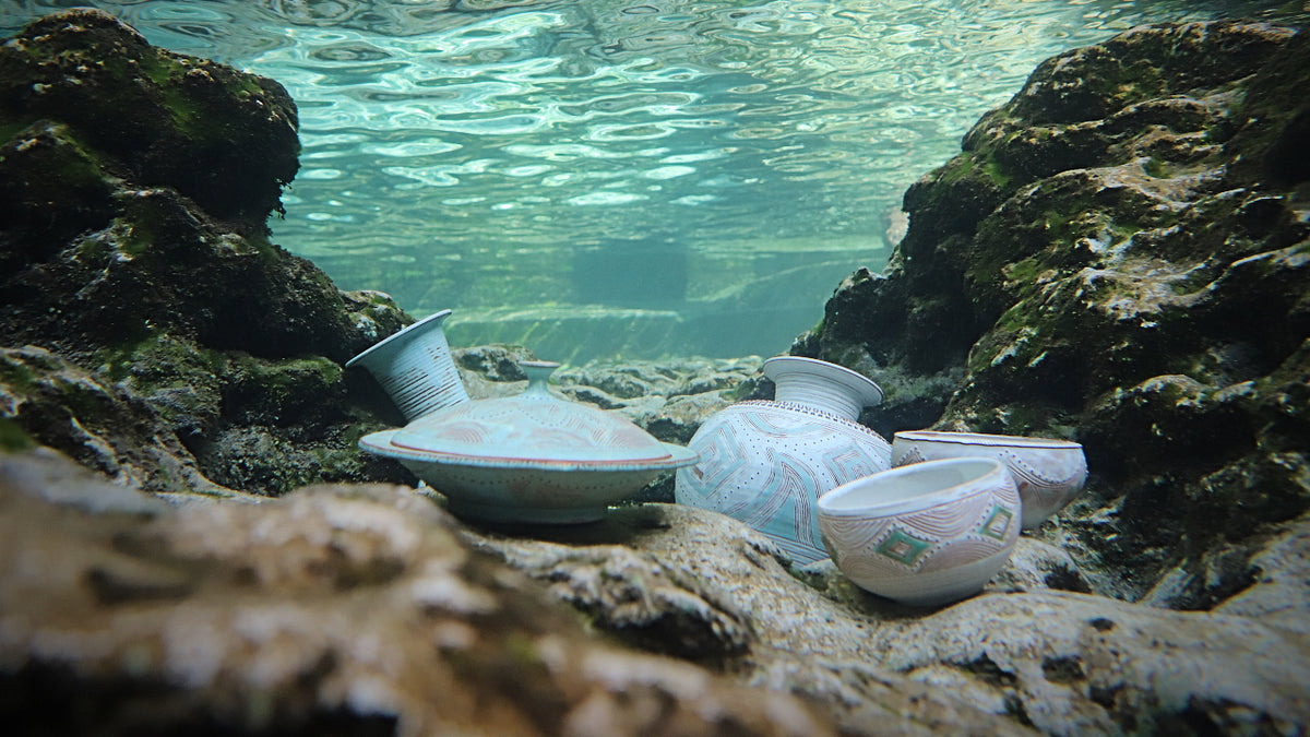 Photo of pottery at the bottom of a Florida spring taken by Shoog McDaniel